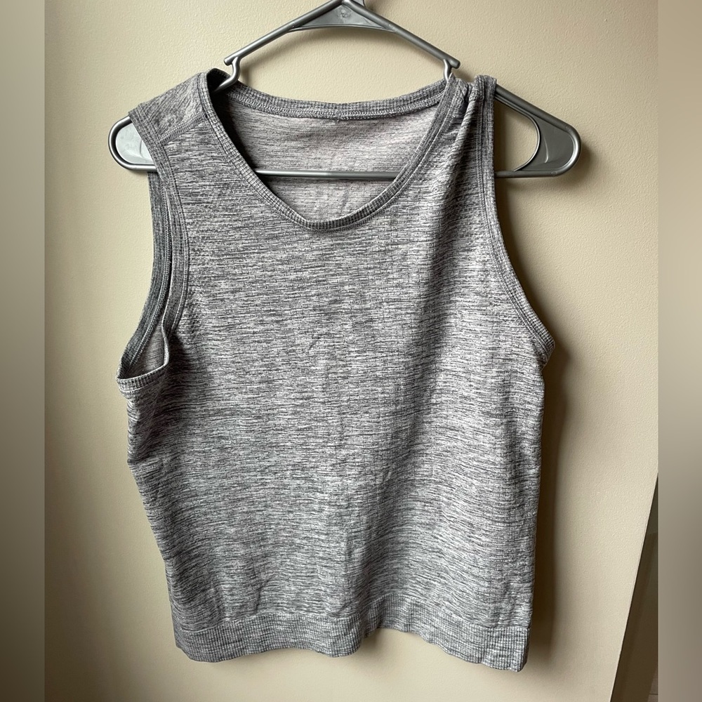 Athleta tank